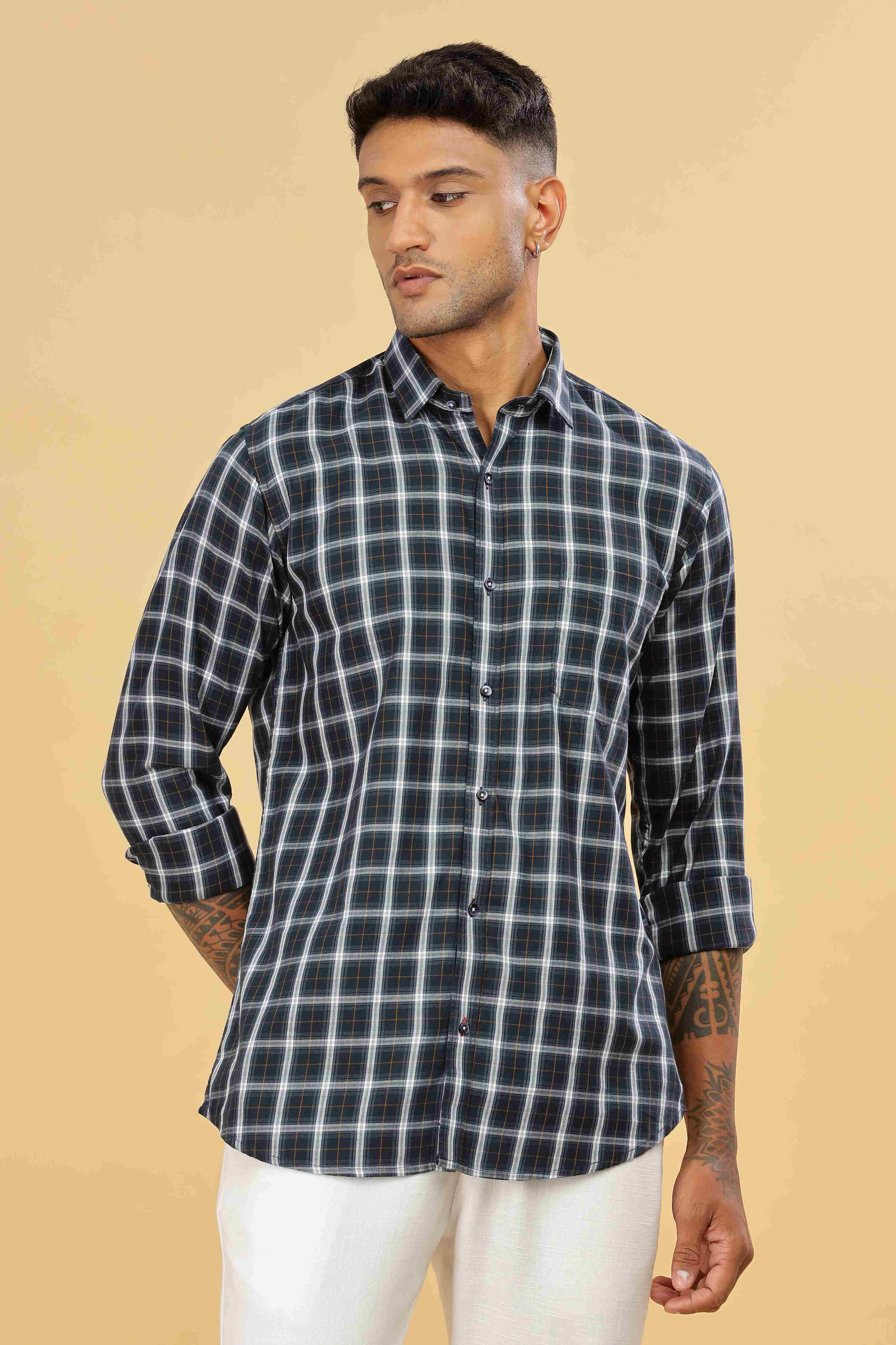 Men's Black and White Casual Checks Shirt