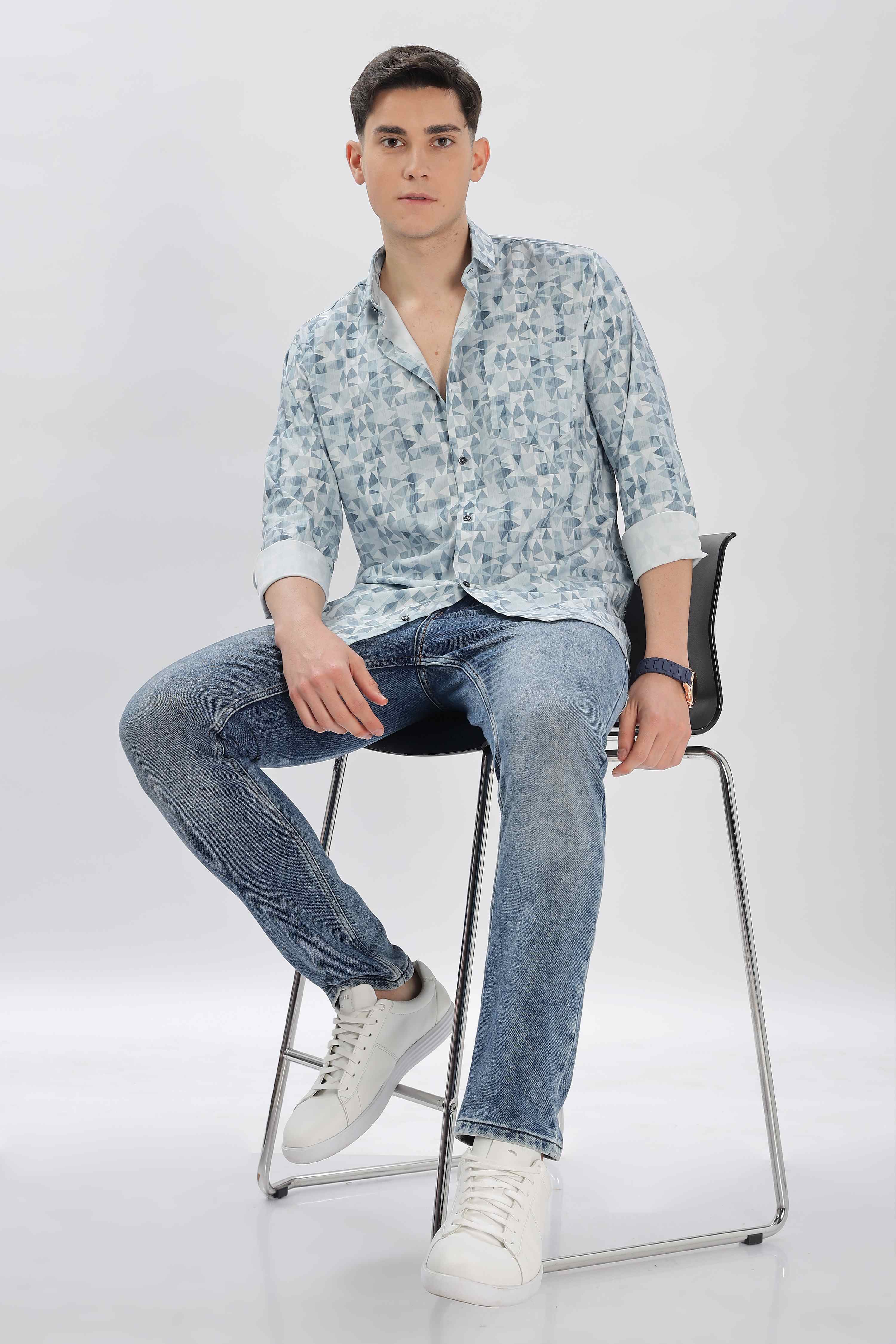Low-Poly Design Printed Shirt