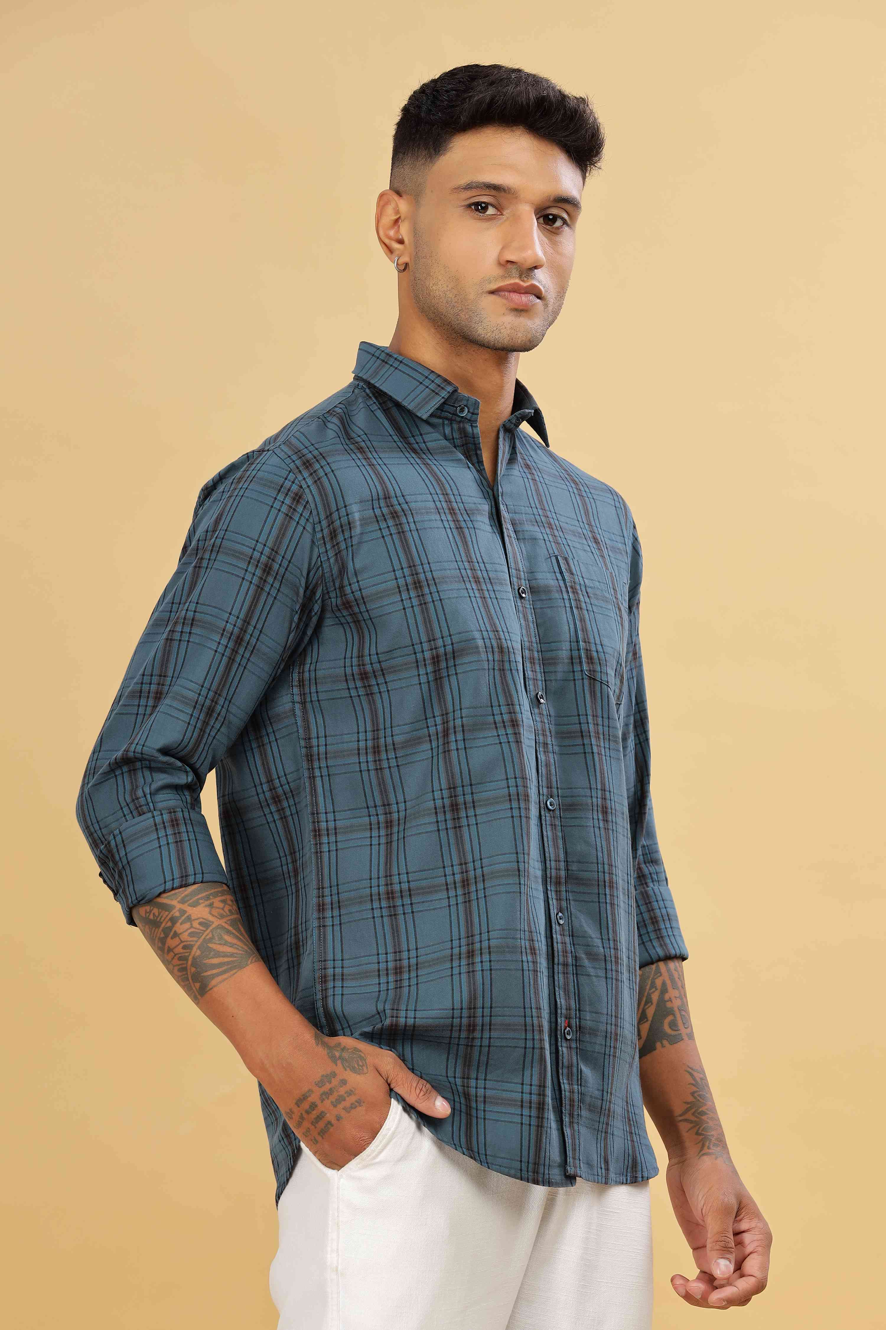 Green Slim Fit Checks Shirt For Men