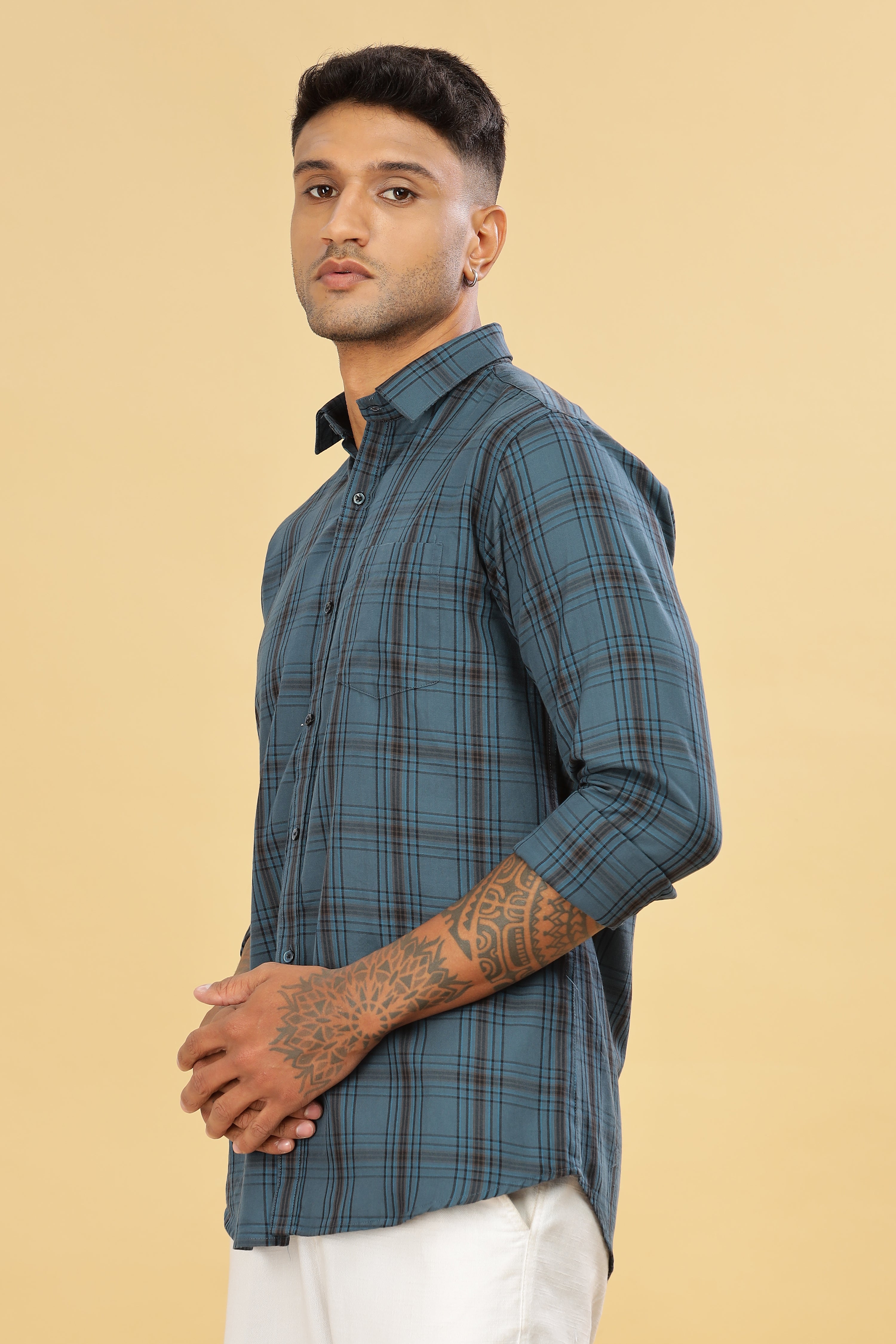 Green Slim Fit Checks Shirt For Men