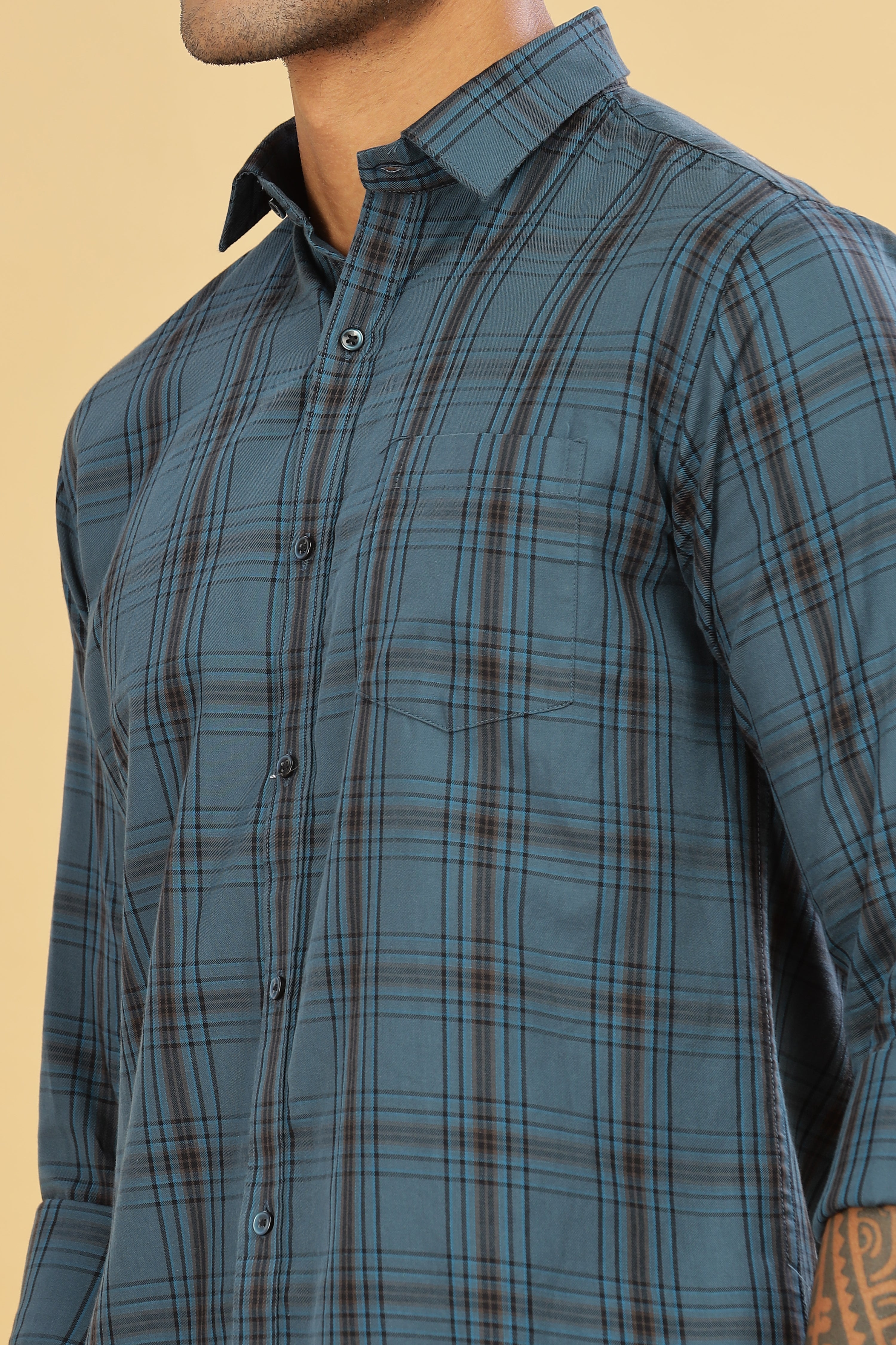 Green Slim Fit Checks Shirt For Men