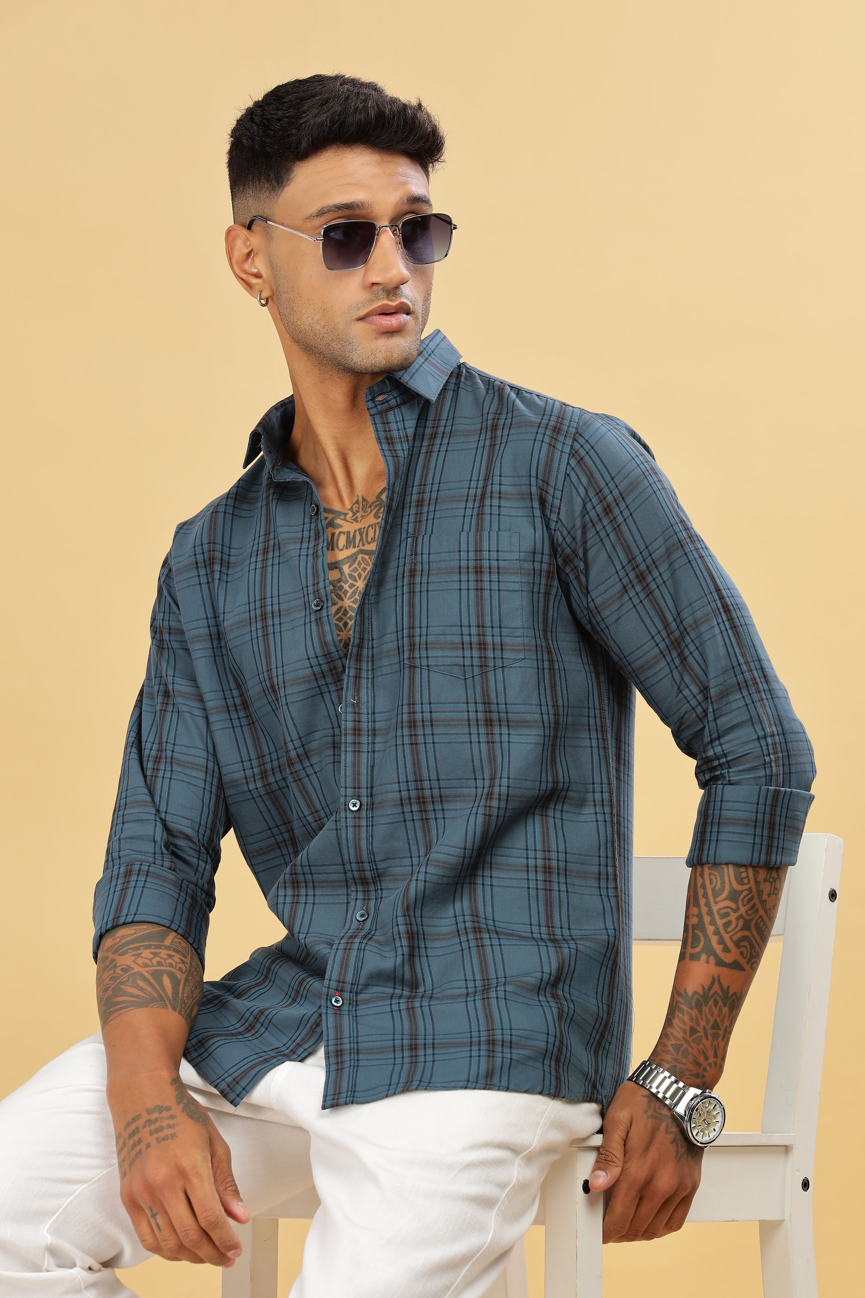 Green Slim Fit Checks Shirt For Men