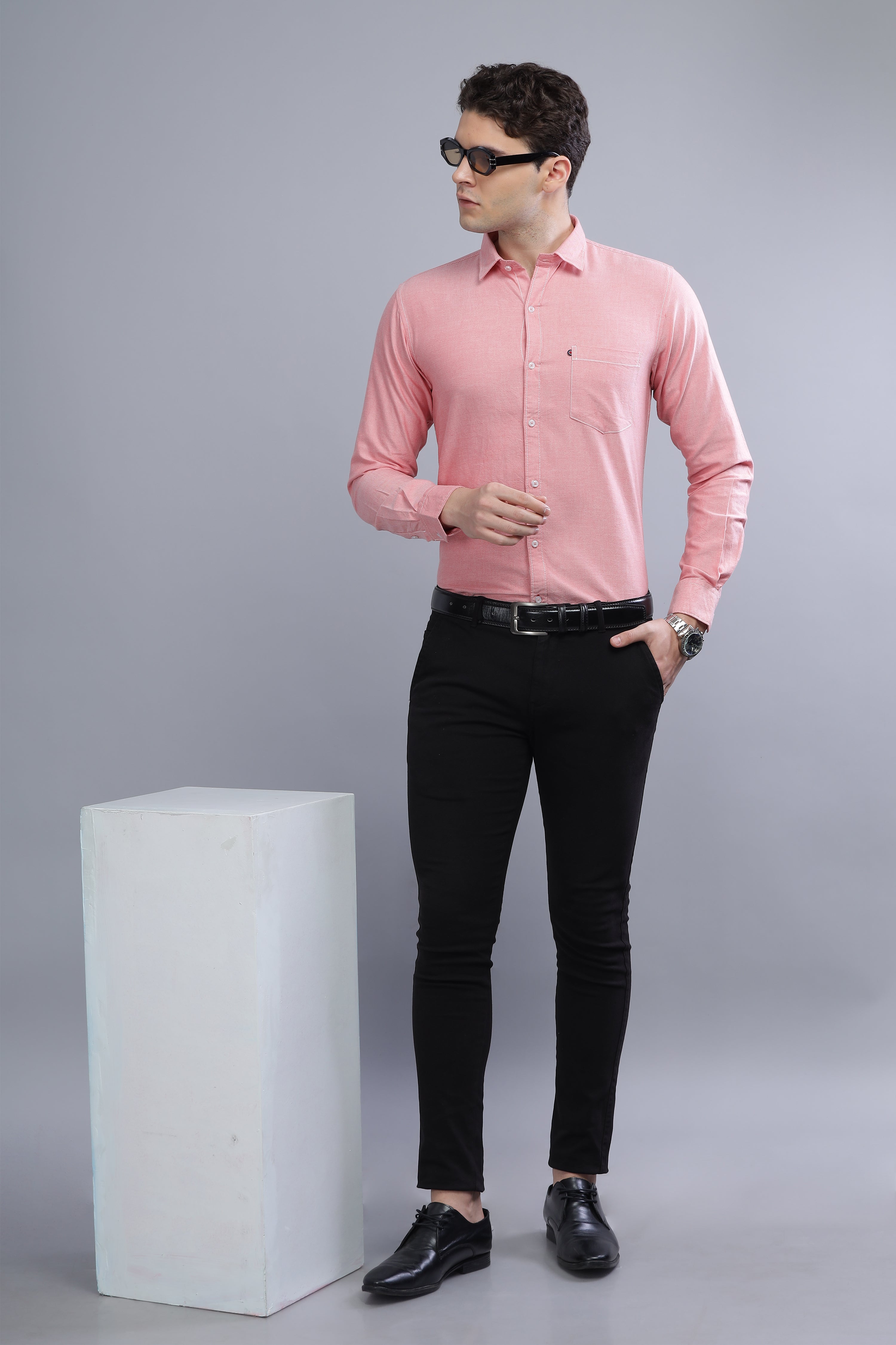 Regular Fit light pink shirt