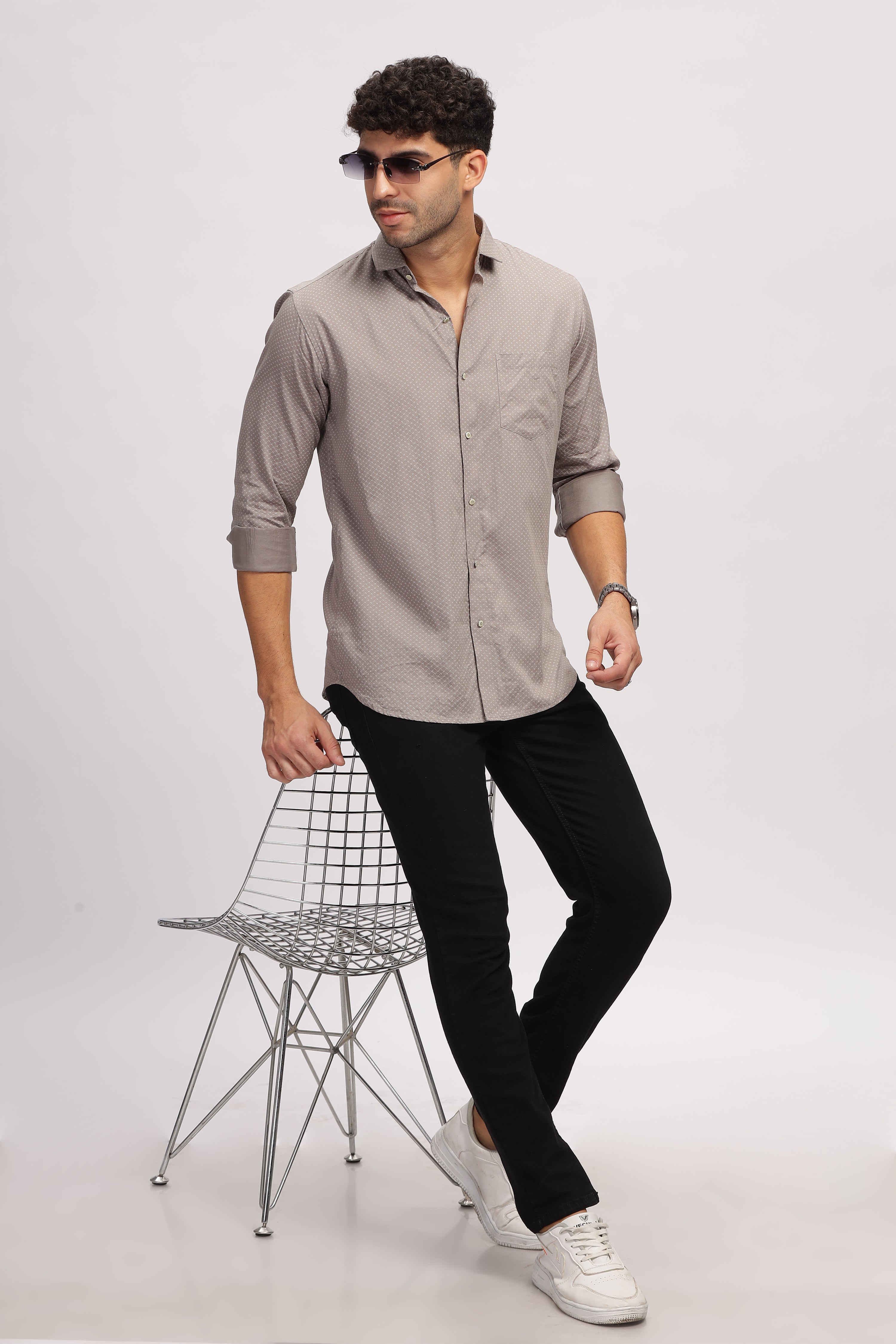 Solid casual printed grey shirt