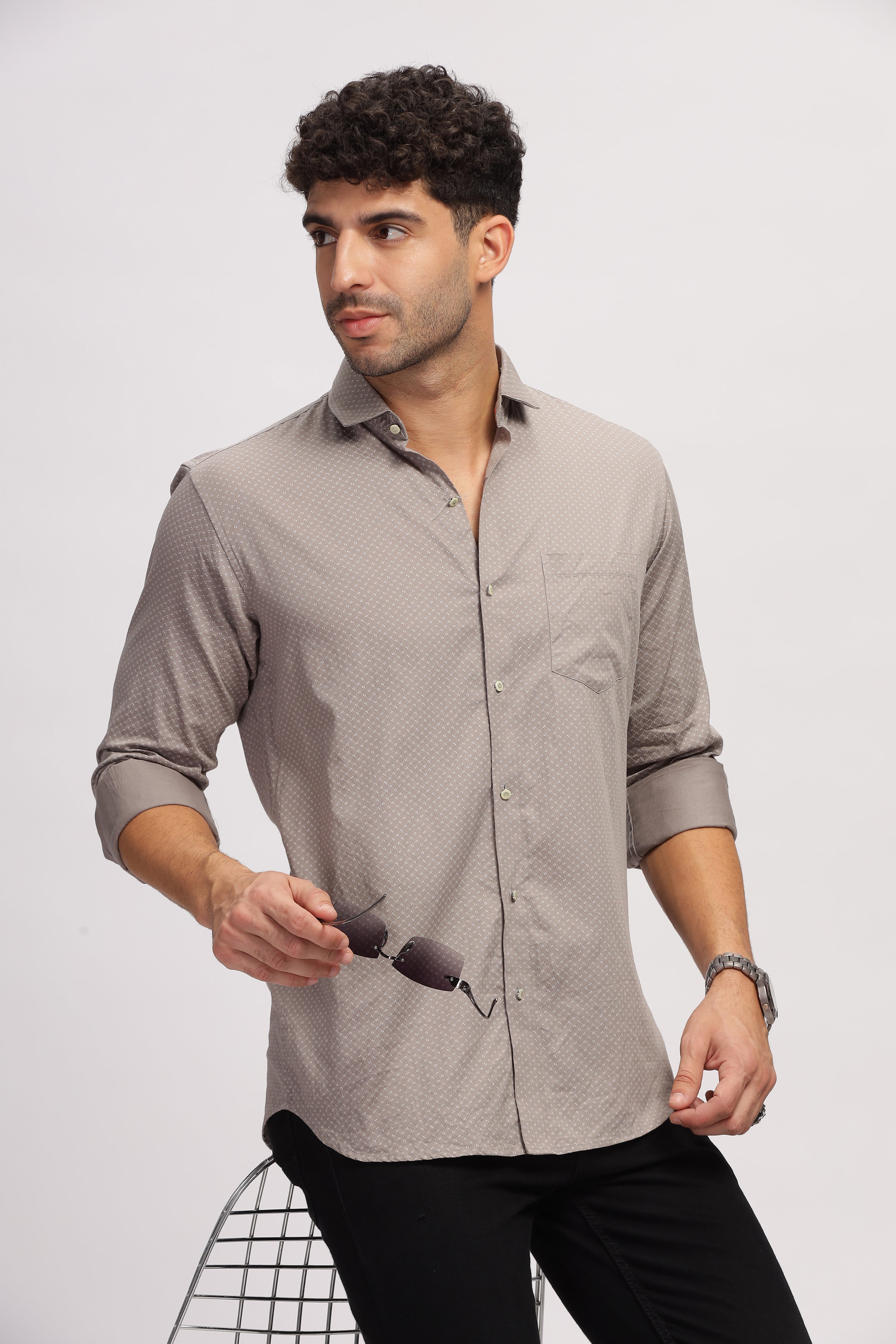 Solid casual printed grey shirt