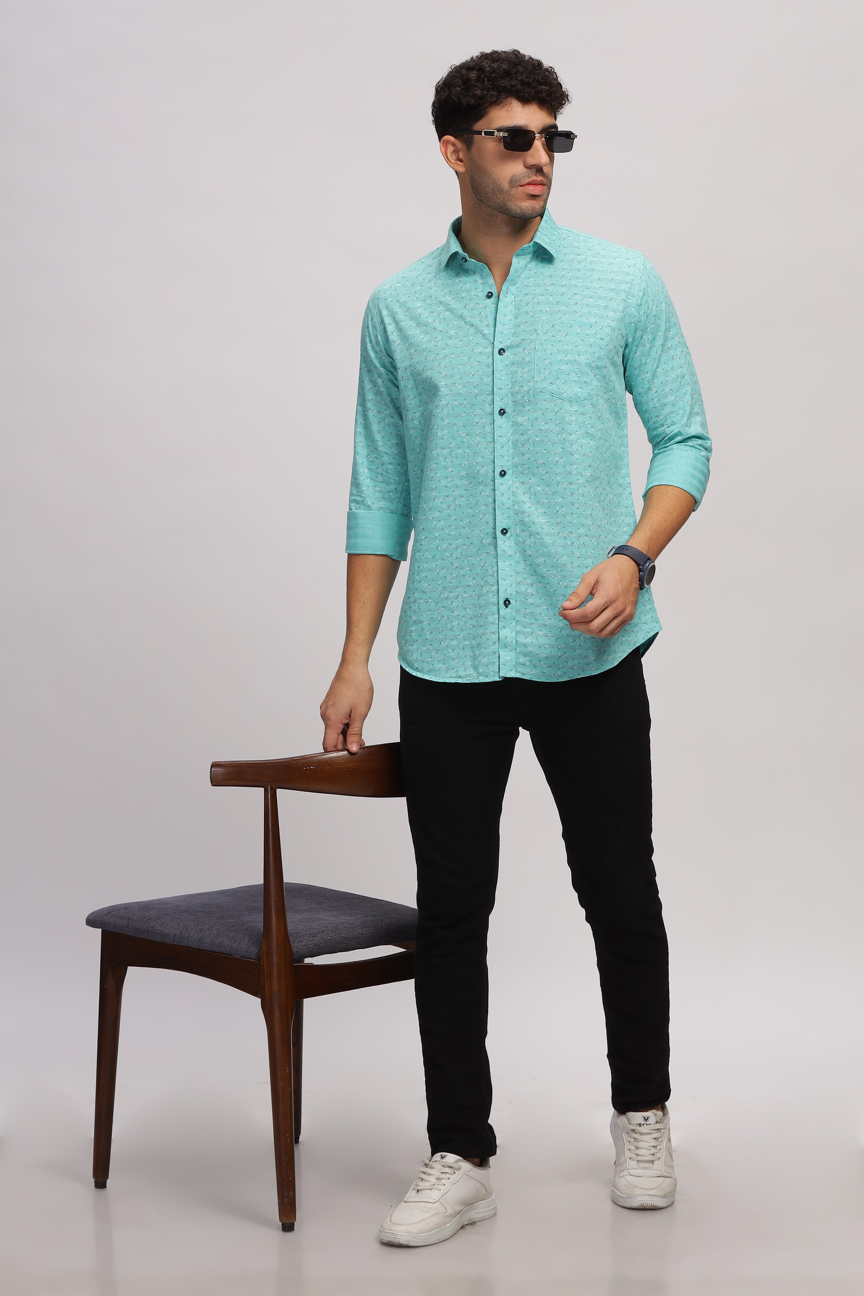 Printed slim fit Blue shirt