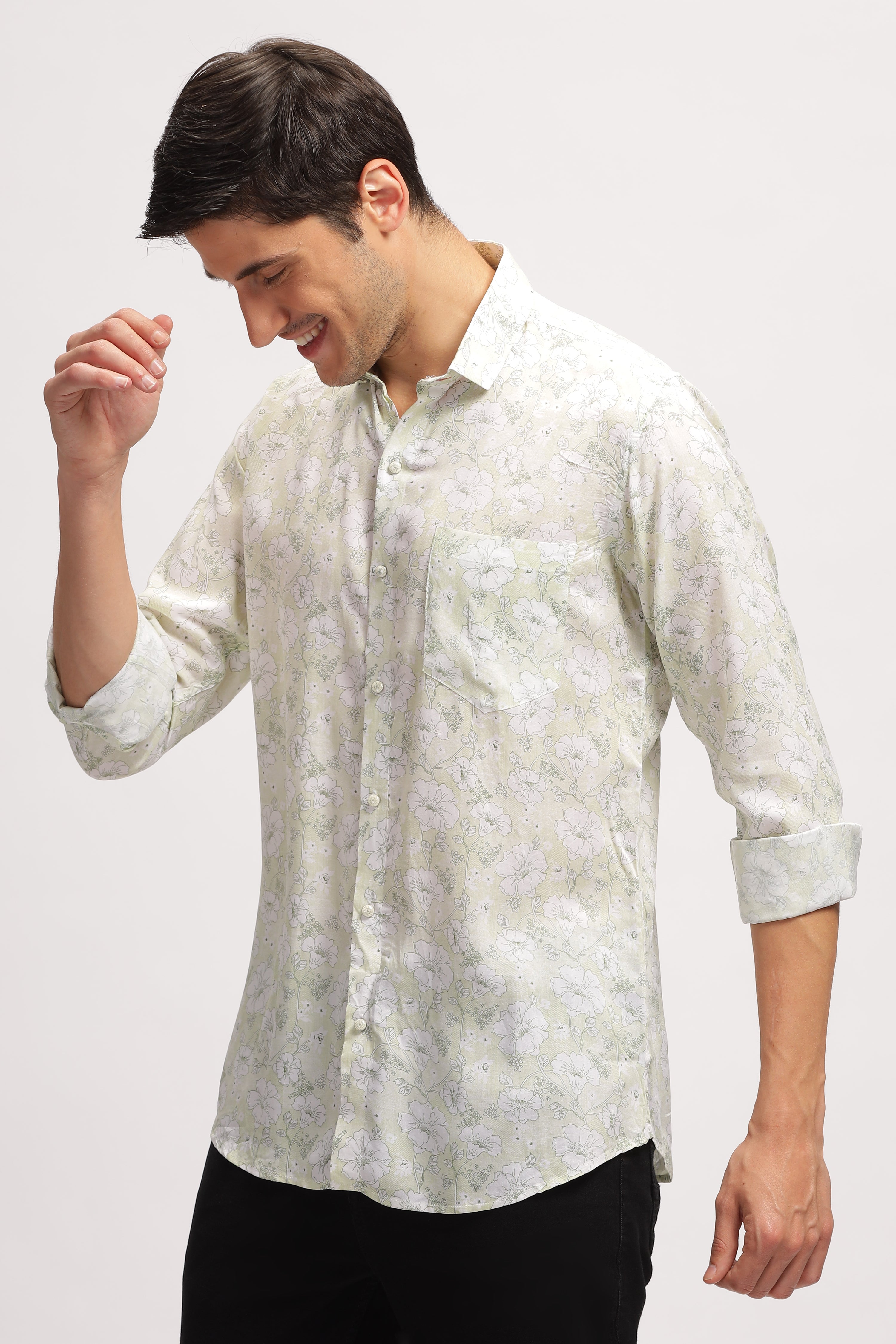 Crushed Floral Effective White Shirt