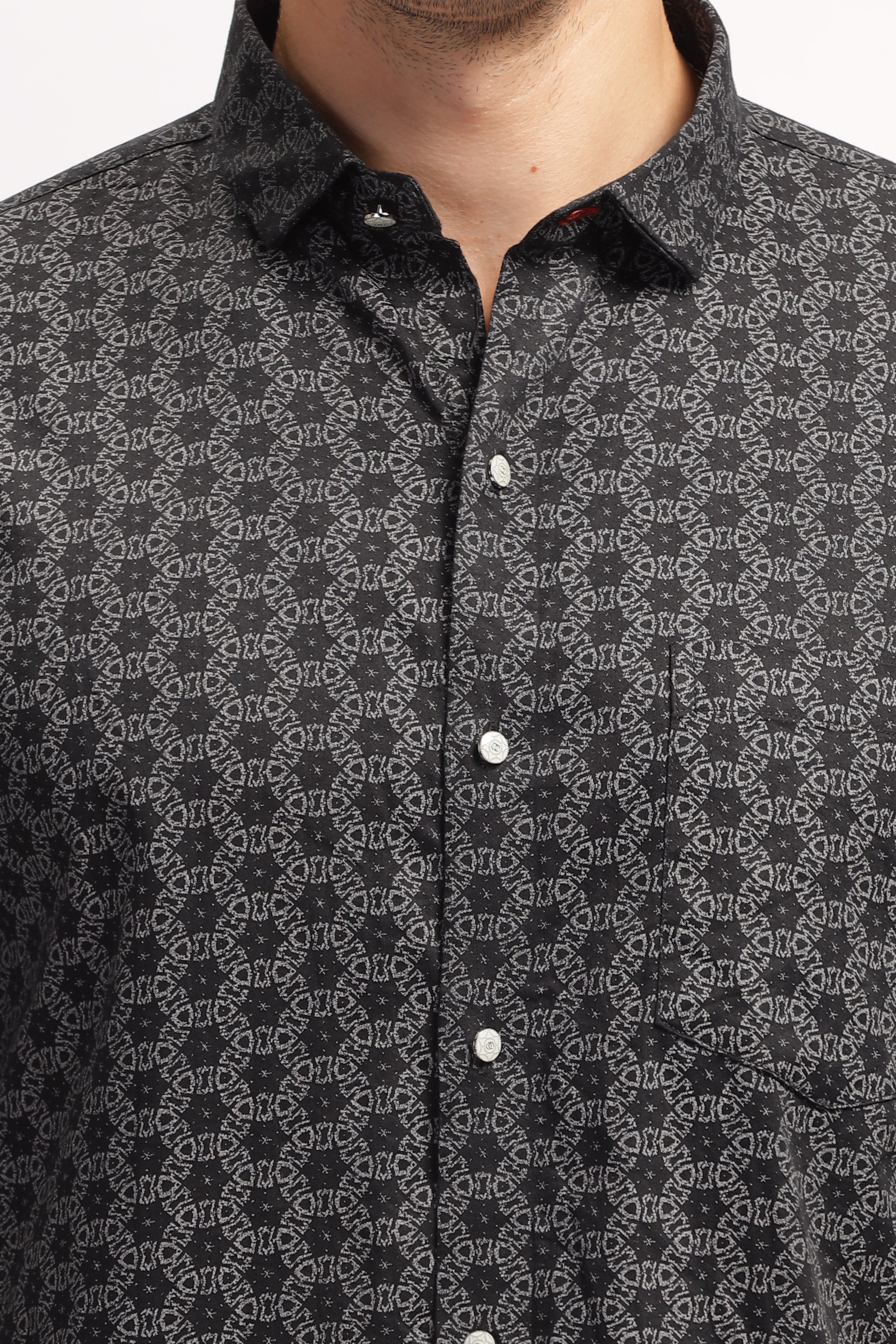 Overlapping Circles Printed Black Shirt